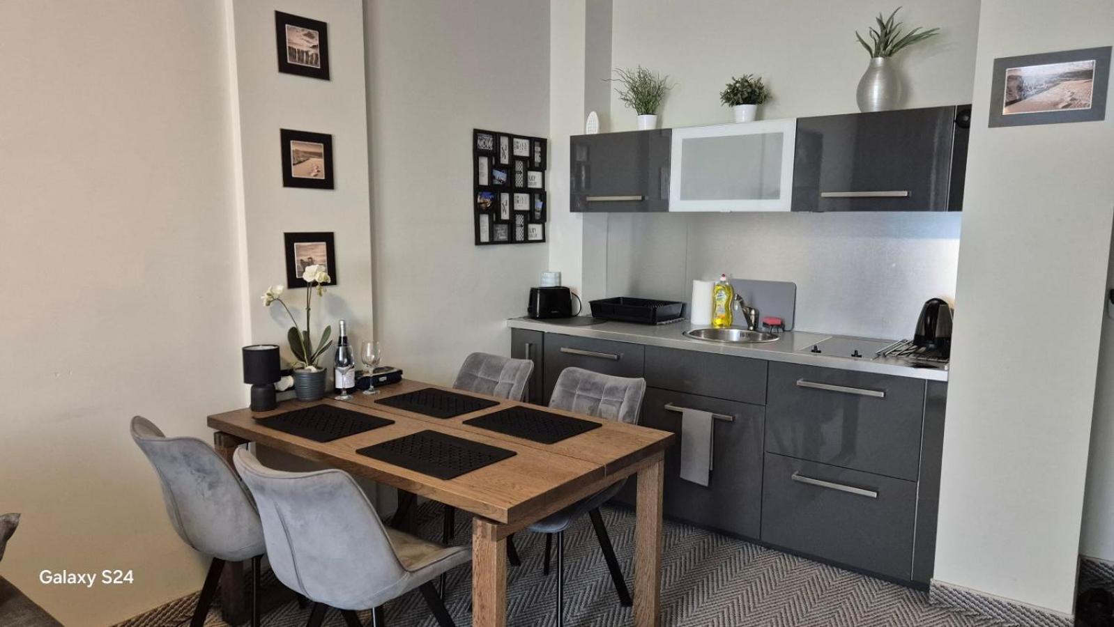 Apartament Przy Plazy - Darmowe Spa, Basen, Hotel Diune كولوبرزيغ المظهر الخارجي الصورة
